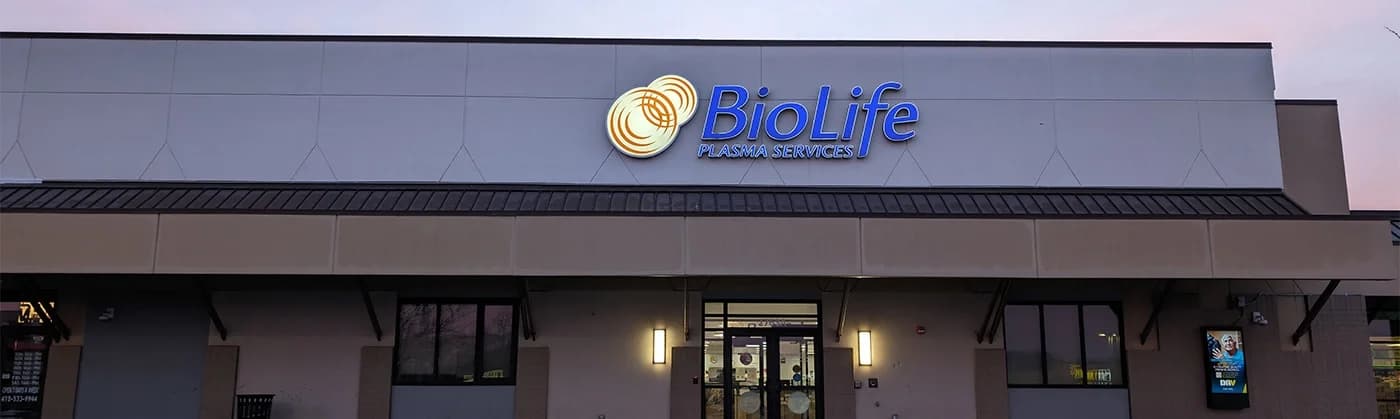 Edificio del Centro de Plasma de BioLife en Pittsburgh - Brad, Pennsylvania