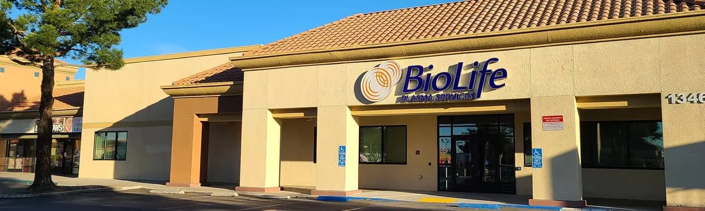 Edificio del Centro de Plasma de BioLife en Rialto, California