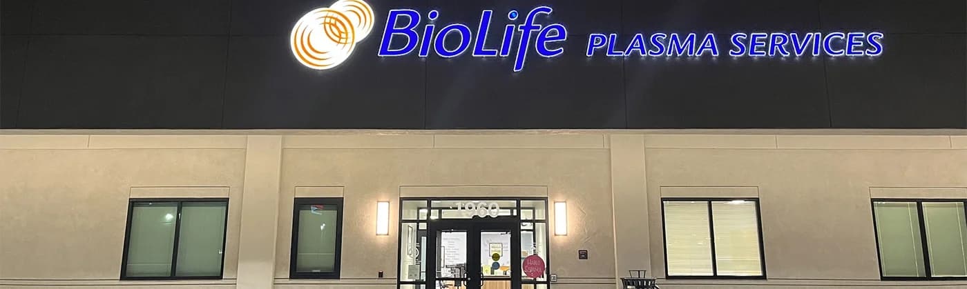 Edificio del Centro de Plasma de BioLife en Vista, California